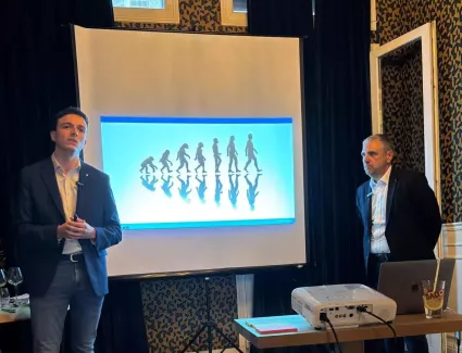 1-Conference-intergenerationnelle-assertive