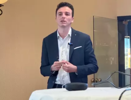 3-Conference-intergenerationnelle-baptiste-caudin.webp